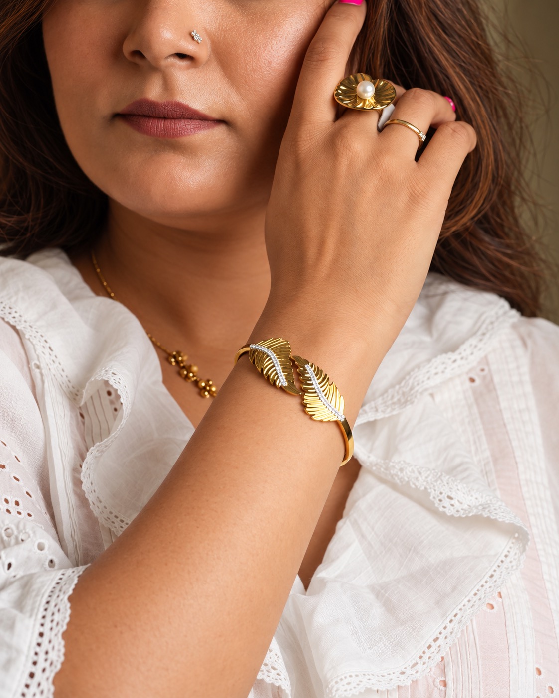 18K Gold Plated Feather Cuff Bangle – Aira — POKA demi-fine jewellery (view 2)